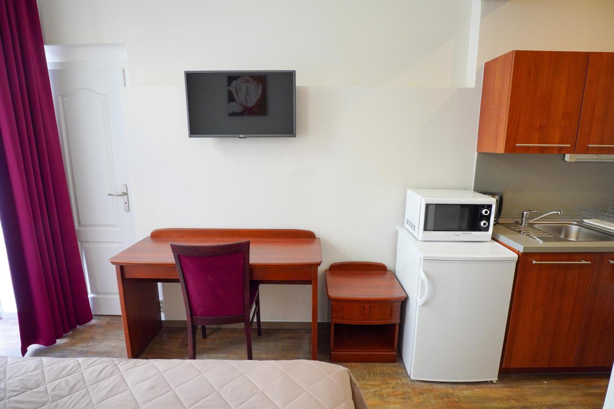 Elegant & Stylish Center Apartments! Prague Exterior photo